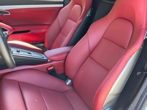 Used 2025 Porsche 718 Boxster GTS RWD image 5