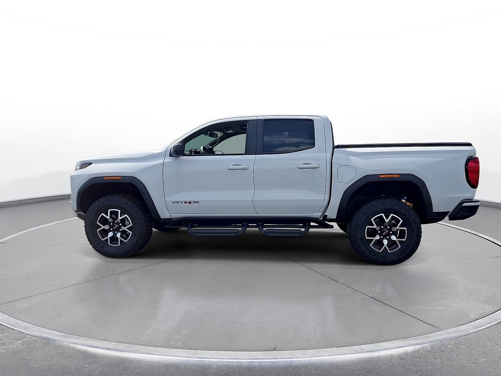 New 2025 GMC Canyon AT4 w/ AT4X Package AWD/4WD image 5