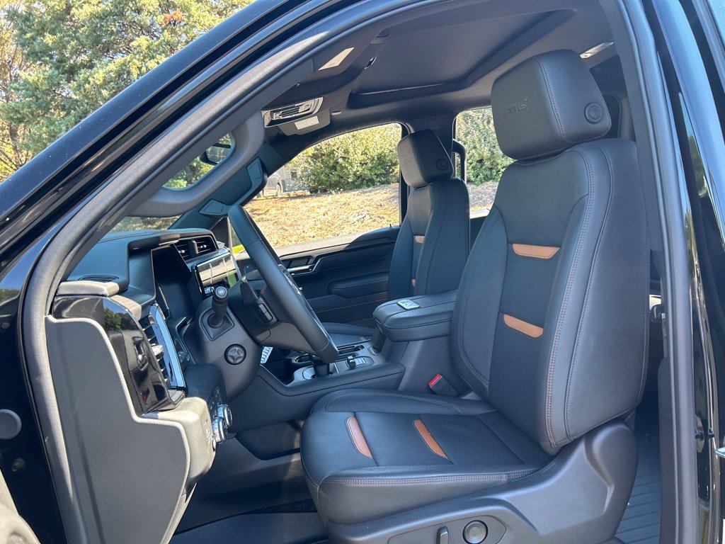 New 2026 GMC Sierra 1500 AT4 w/ Technology Package AWD/4WD image 60