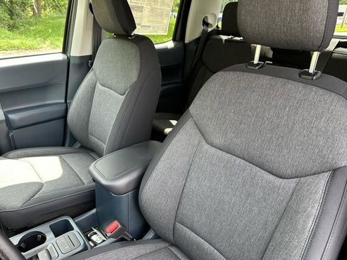 New 2025 Ford Maverick XLT w/ XLT Luxury Package image 29