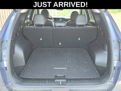 Used 2025 Hyundai Tucson SEL FWD image 8