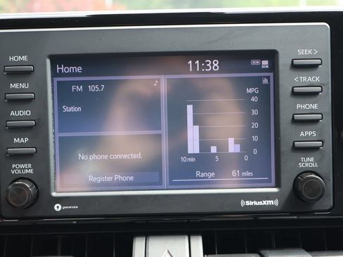 Used 2022 Toyota RAV4 XLE AWD/4WD image 9