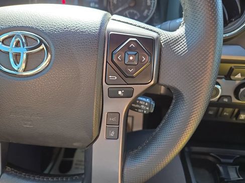 Used 2023 Toyota Tacoma TRD Off-Road w/ Technology Package AWD/4WD image 20