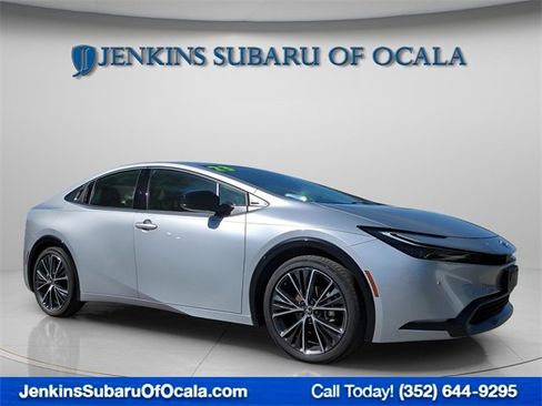 Used 2023 Toyota Prius XLE image 1