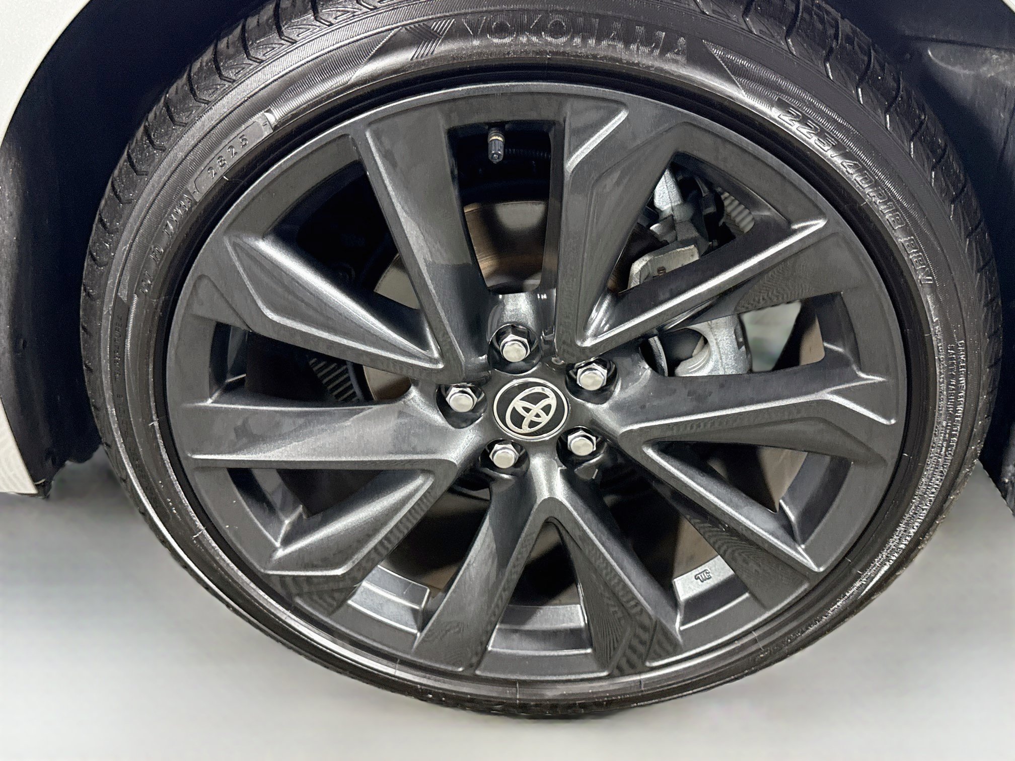 Certified 2025 Toyota Corolla XSE FWD image 23