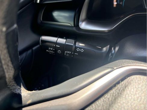 Used 2020 Honda Civic EX-L image 25