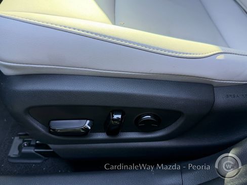 Used 2025 Lexus UX 300h FWD w/ Accessory Package (Z2) image 15