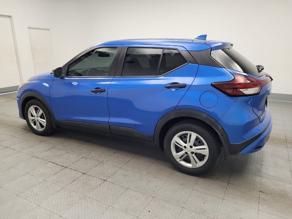 Used 2021 Nissan Kicks S FWD image 3