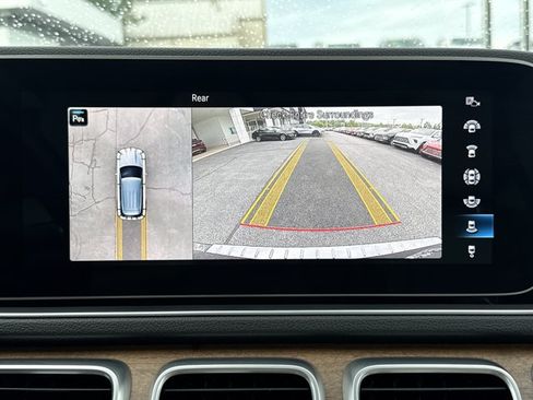 Used 2022 Mercedes-Benz GLE 350 4MATIC image 9
