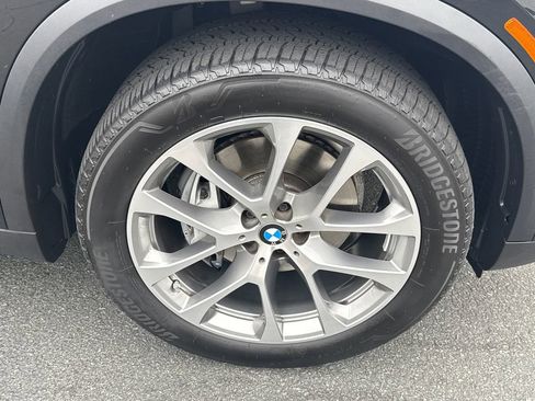 Used 2026 BMW X5 xDrive40i w/ Premium Package AWD/4WD image 12