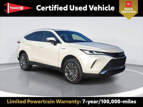 Certified 2021 Toyota Venza XLE w/ Softex Package AWD/4WD image 1