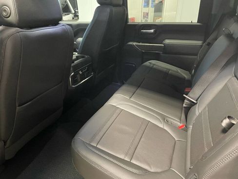 Used 2023 GMC Sierra 2500 Denali image 20