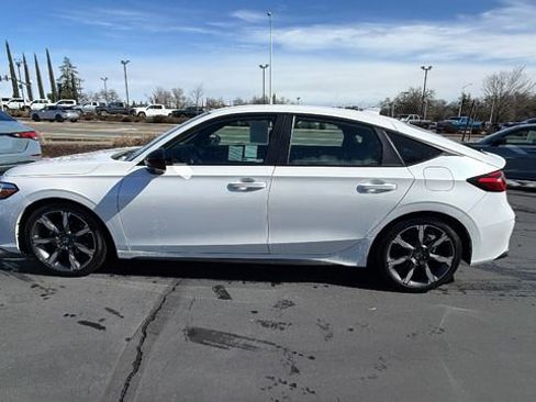 Used 2025 Honda Civic Sport image 7