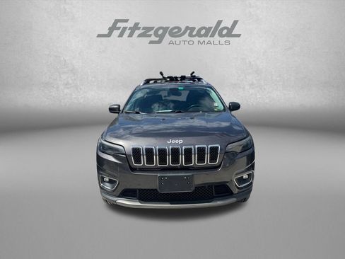 Used 2019 Jeep Cherokee Limited w/ Trailer Tow Group AWD/4WD image 3