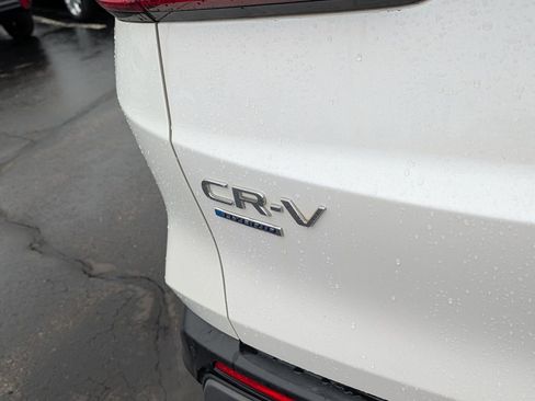 Used 2024 Honda CR-V Sport Touring image 15