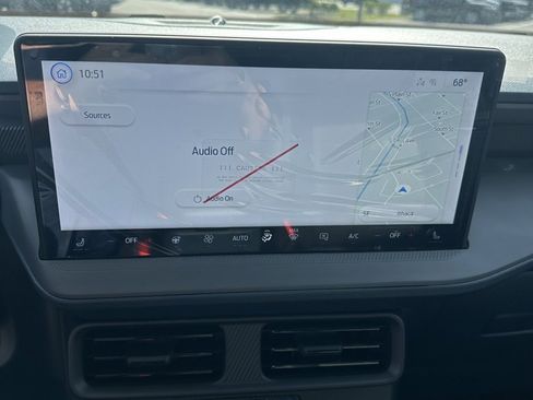 New 2025 Ford Maverick Lariat w/ Black Appearance Package image 16