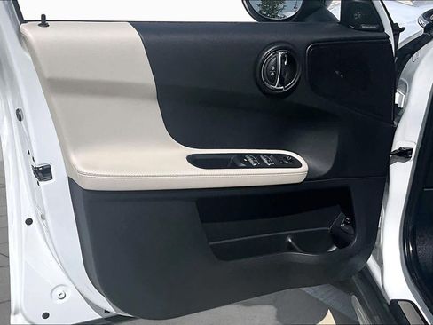 Used 2018 MINI Cooper Countryman FWD image 24