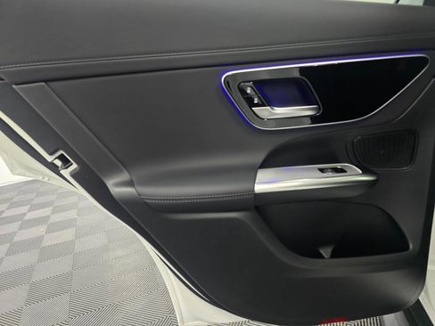 New 2026 Mercedes-Benz GLC 300 GLC 300 image 19