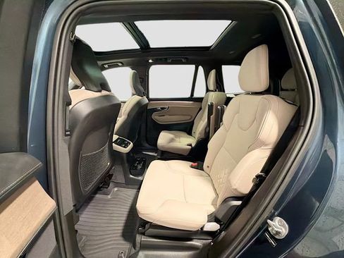 Used 2025 Volvo XC90 T8 Plus w/ Protection Package Premier image 22