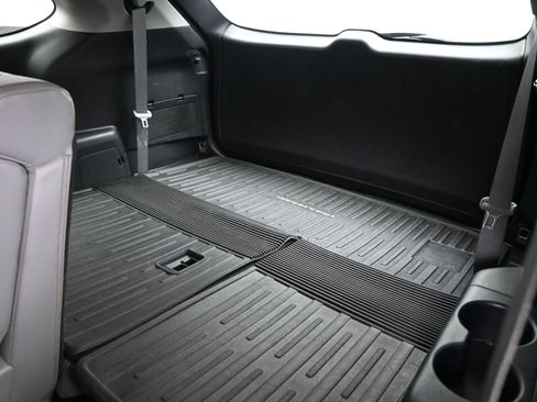 Certified 2022 Toyota Highlander XLE image 19