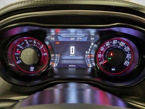 Used 2021 Dodge Challenger GT w/ Plus Package image 11