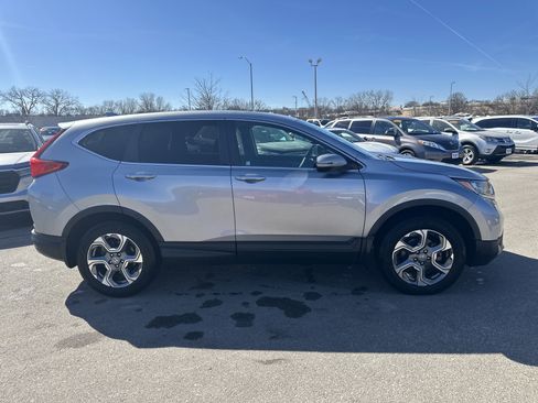 Used 2017 Honda CR-V EX image 3