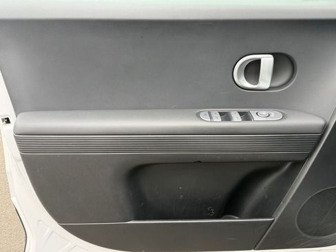 Used 2024 Hyundai Ioniq 5 SEL RWD image 20
