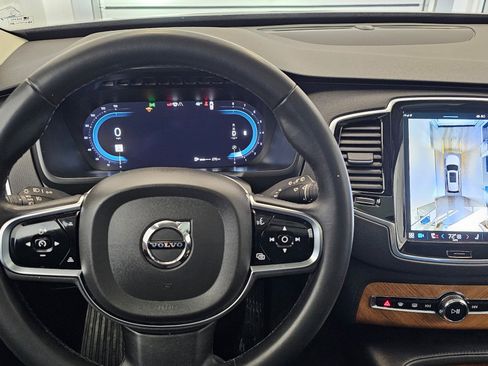 Certified 2024 Volvo XC90 B5 Plus image 27