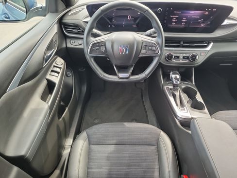 Used 2024 Buick Envista Preferred w/ Convenience I Package FWD image 10