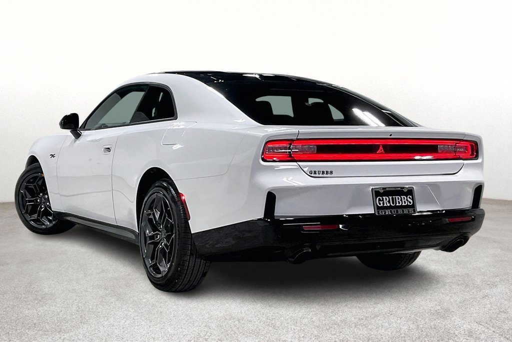 New 2026 Dodge Charger R/T w/ Blacktop Package AWD/4WD image 4