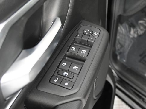 Used 2025 RAM 1500 Big Horn AWD/4WD image 19