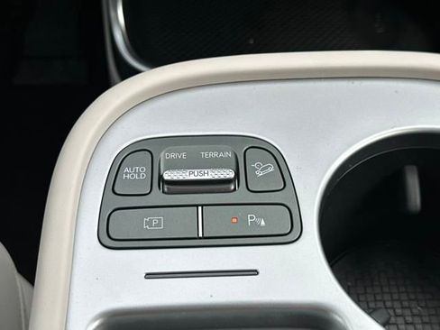 New 2026 Hyundai Ioniq 9 SEL image 26