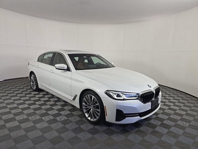 Used 2023 BMW 530i xDrive w/ Premium Package AWD/4WD image 2