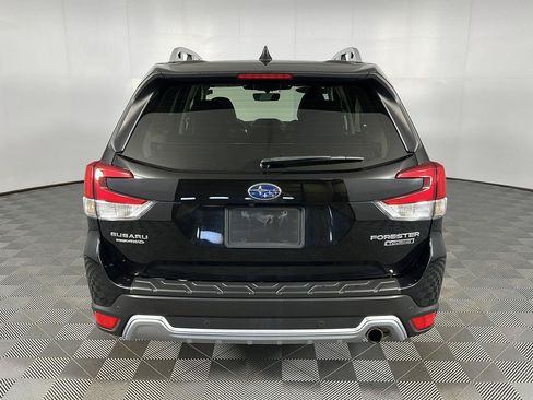 Used 2024 Subaru Forester Touring AWD/4WD image 29