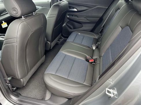 Used 2026 Buick Envista Preferred w/ Convenience I Package image 11