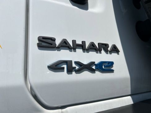 Used 2025 Jeep Wrangler Unlimited Sahara image 27