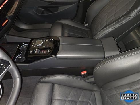 Used 2024 BMW 530i image 21