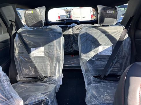 New 2026 Ford Explorer ST-Line w/ ST-Line Street Pack image 18