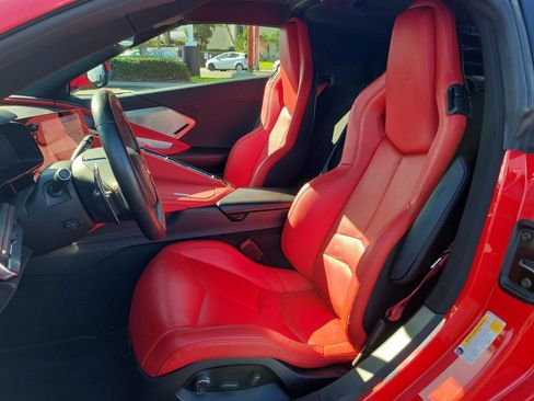 Used 2020 Chevrolet Corvette Stingray Preferred Cpe w/ 2LT Preferred Equipment Group RWD image 19