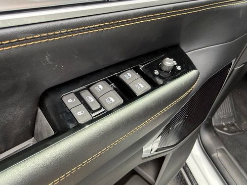 New 2026 Jeep Grand Wagoneer 4WD image 12