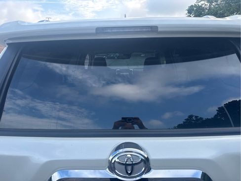 Used 2023 Toyota 4Runner Limited AWD/4WD image 19