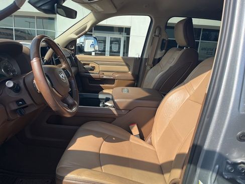 Used 2019 RAM 2500 Limited image 15