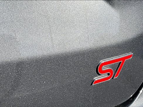 Certified 2024 Ford Edge ST image 8