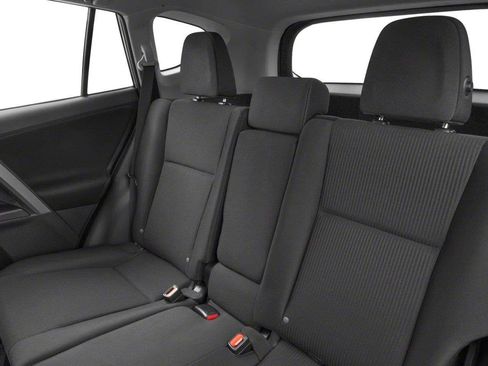 Used 2018 Toyota RAV4 LE w/ All Weather Liner Package AWD/4WD image 9