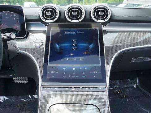 Certified 2024 Mercedes-Benz CLE 300 4MATIC Cabriolet image 19