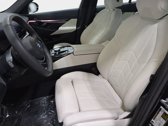 Certified 2024 BMW 540i xDrive w/ Convenience Package AWD/4WD image 11