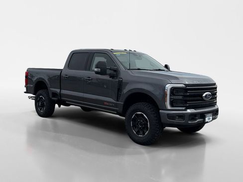 New 2025 Ford F350 Platinum w/ Tremor Off-Road Package AWD/4WD image 37