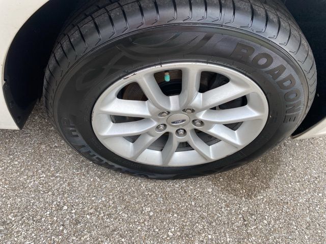 Used 2014 Ford Flex SE FWD image 31