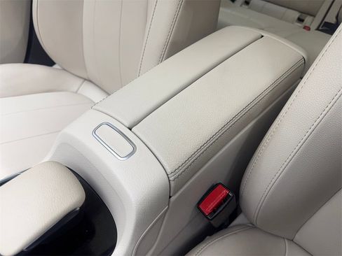 Used 2023 Mercedes-Benz EQB 300 300 w/ Exclusive Package image 68