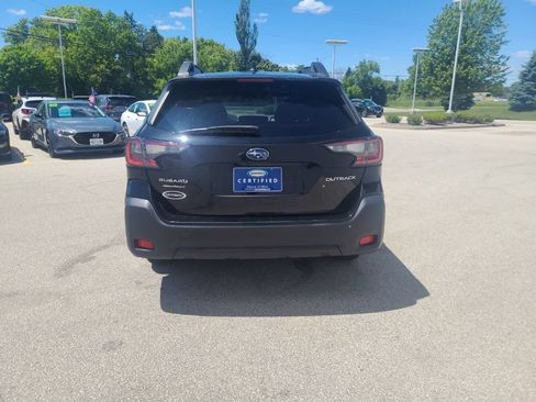 Used 2023 Subaru Outback Premium AWD/4WD image 6
